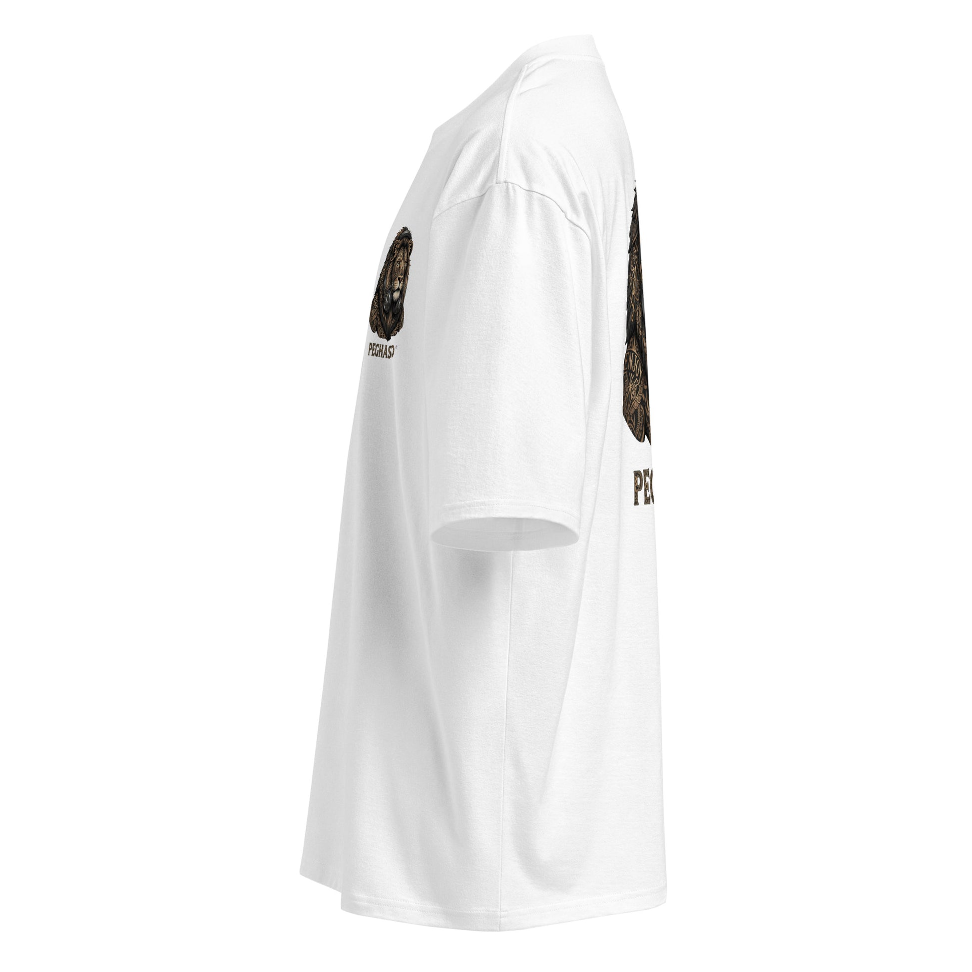 Camiseta oversize de lujo PEGHASO® "Lion's dj" color blanco, con logo de león con auriculares en el pecho y espalda.