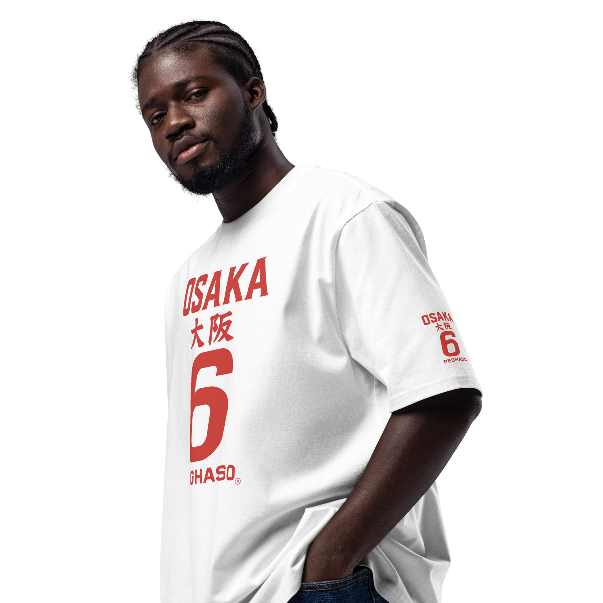 modelo vistiendo camiseta oversize "OSAKA 6" streetwear de algodón
