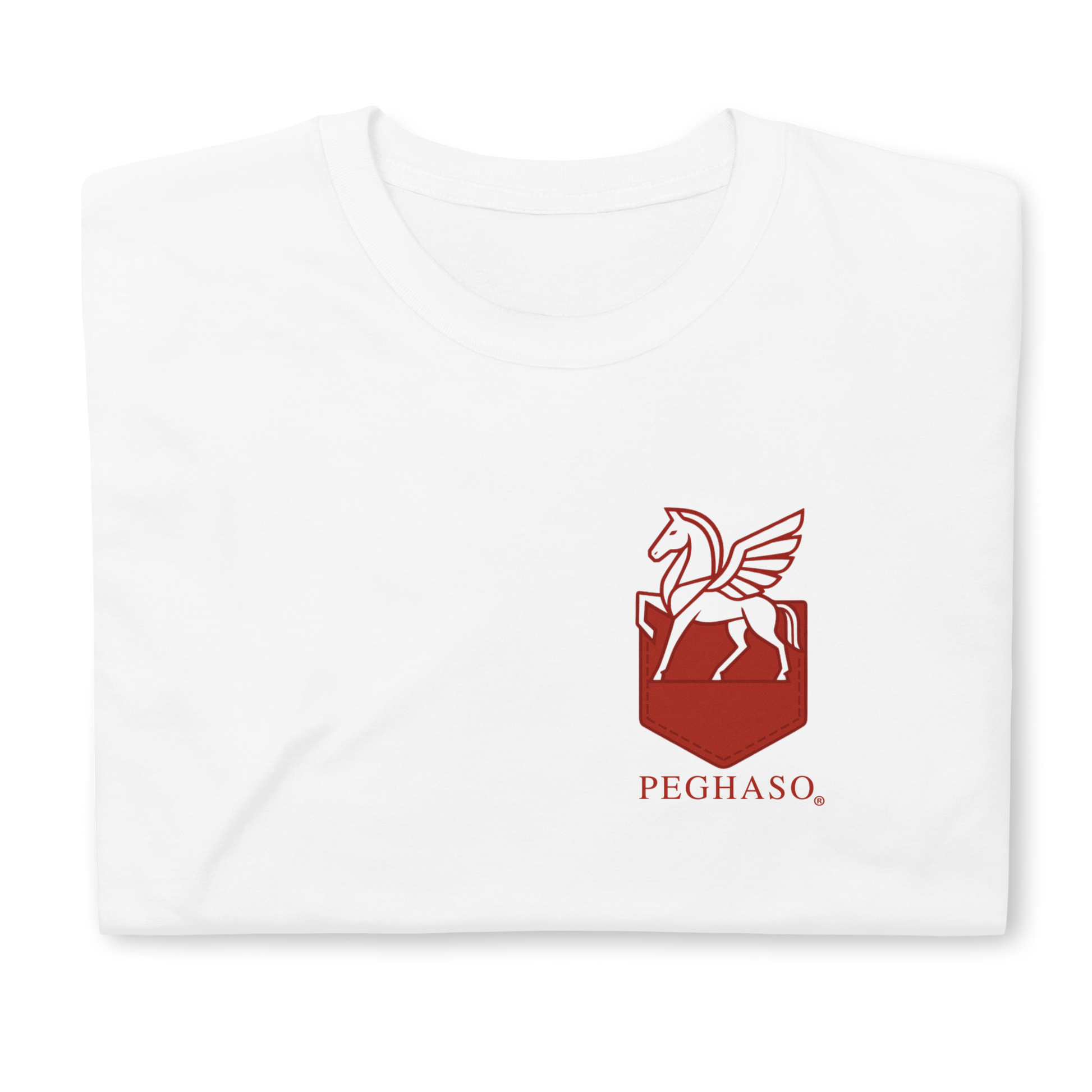 Camiseta blanca PEGHASO® Legacy blanca de manga corta para hombre con escudo rojo distintivo, estilo urbano y atemporal.
