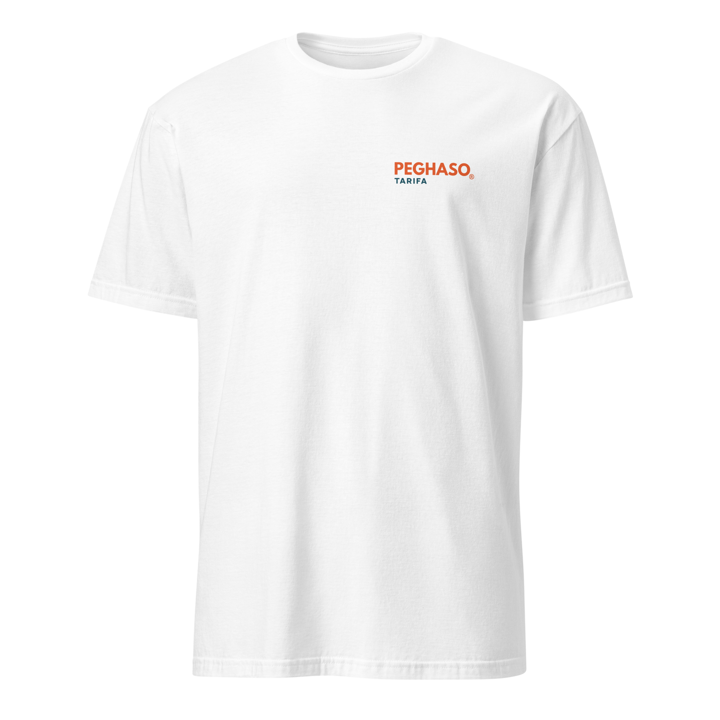Camiseta unisex blanca PEGHASO® TARIFA oversize de manga corta, con diseño trasero de olas y faro de Tarifa, ideal para surfistas.