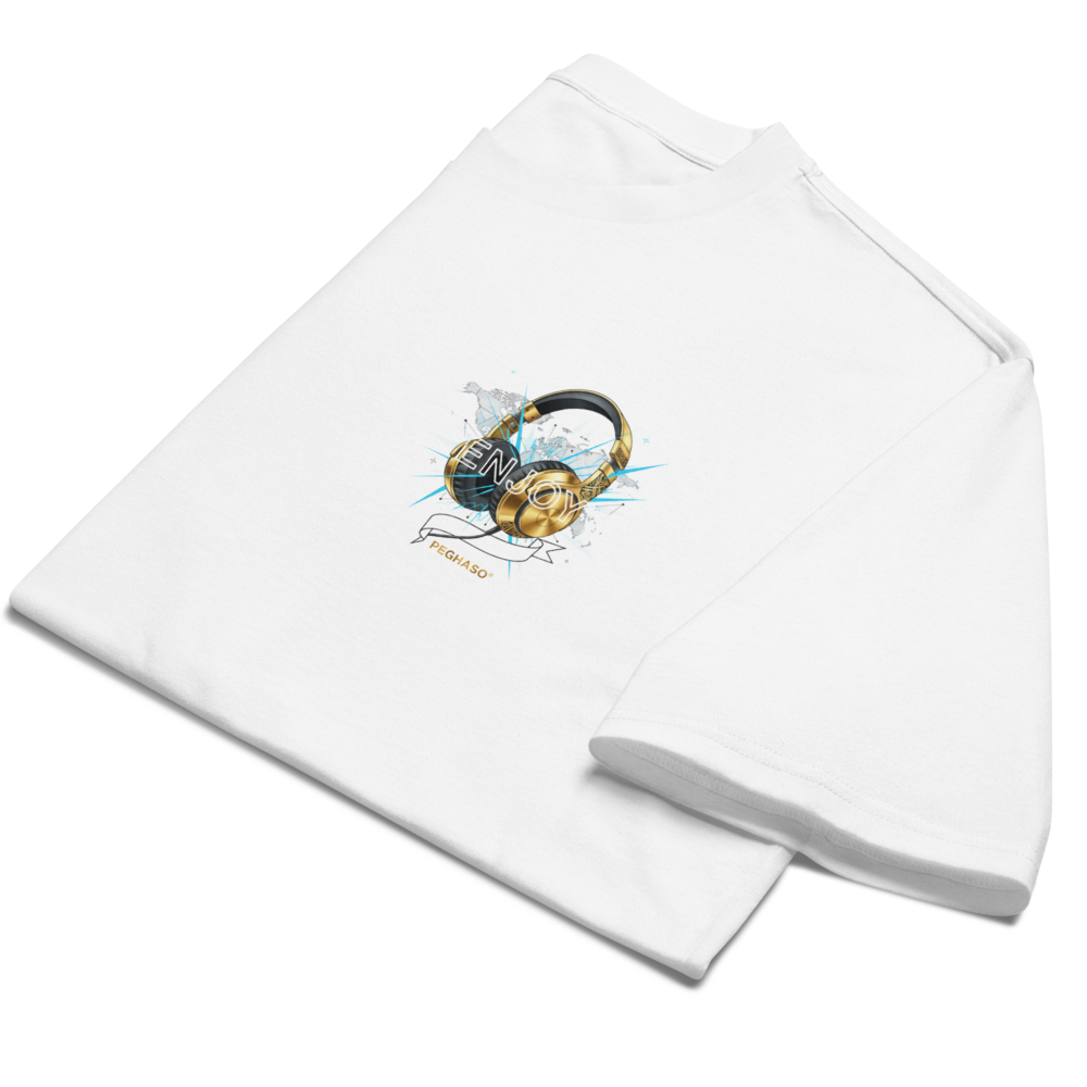 Camiseta oversize de lujo PEGHASO® "Enjoy Dj" en color blanco, con logo de auriculares dorados y la palabra "ENJOY" en el pecho.
