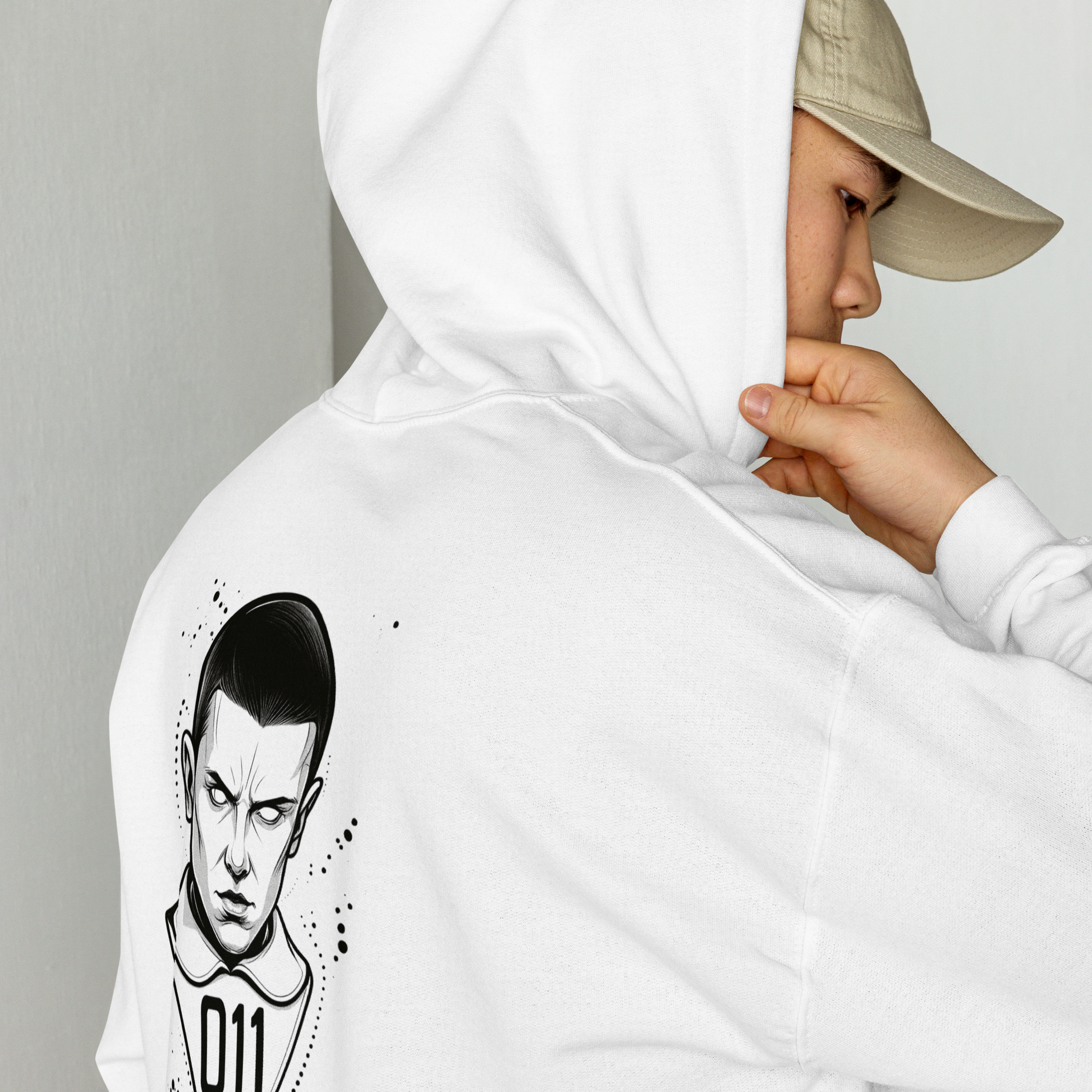 Sudadera con capucha blanca 011 de Once Stranger Things colección Hawkins Things PEGHASO