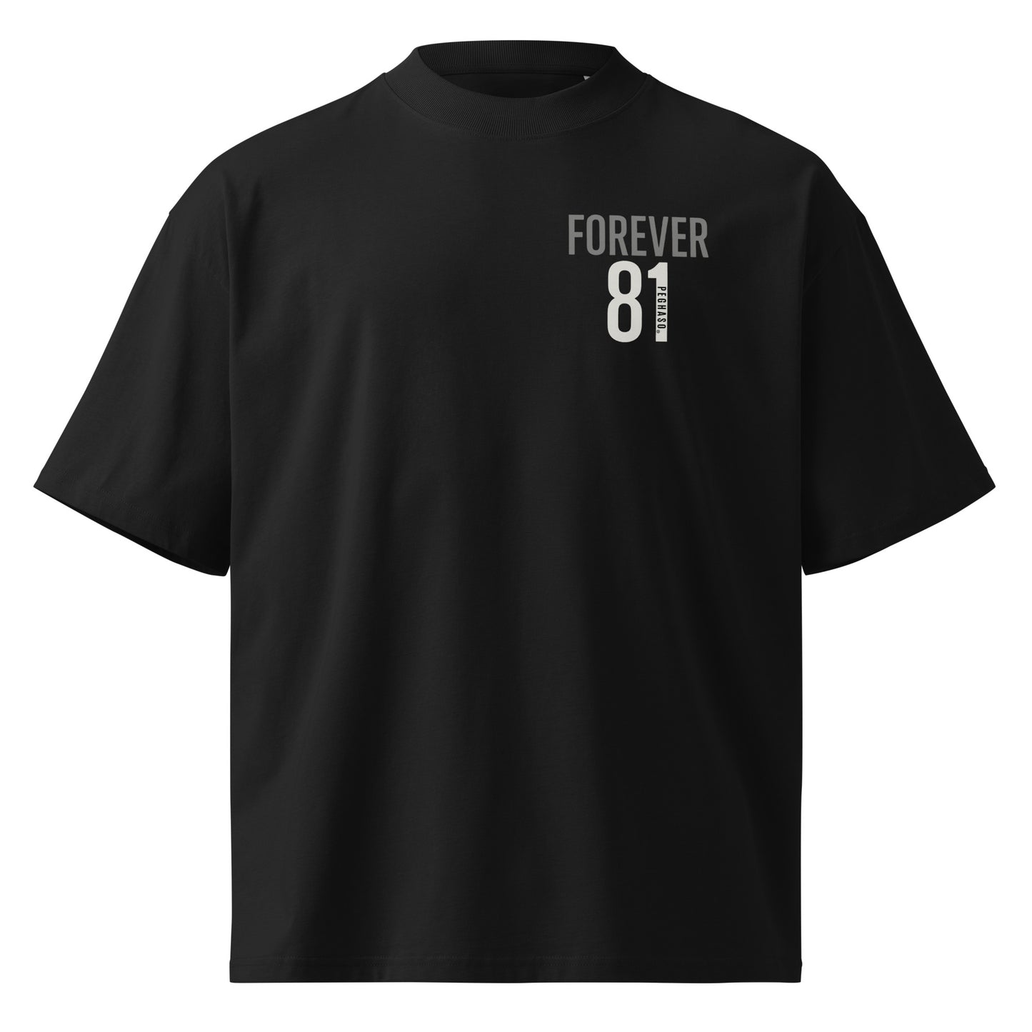 Detalle gráfico espalda camiseta oversize urbana "FOREVER 81