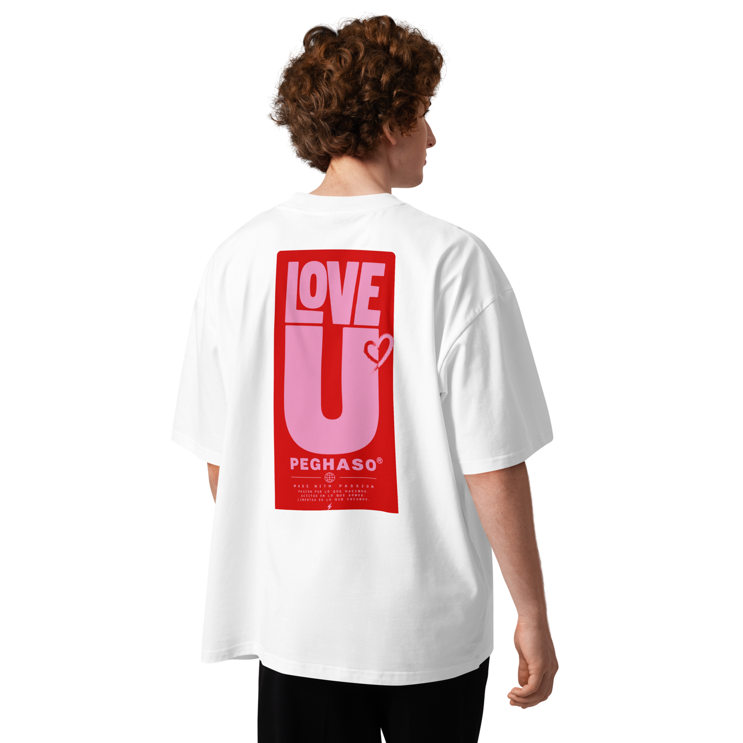 Camiseta Oversize "I LOVE U" de PEGHASO - Diseño Gráfico Exclusivo