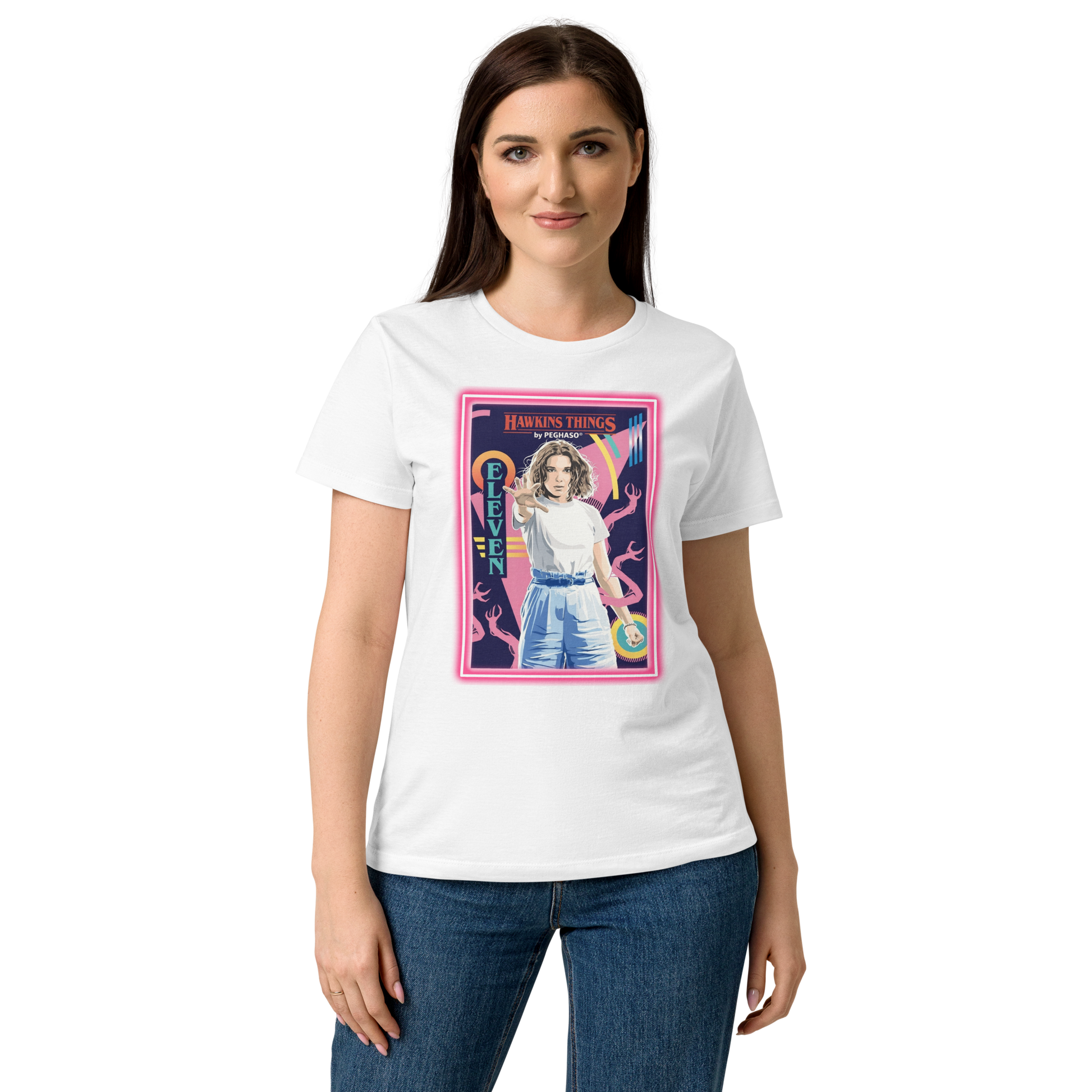 Camiseta blanca 011 - Eleven - ONCE Starcourt Mall de la colección Hawkins Things PEGHASO. Ropa STRANGER THINGS